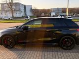 Audi RS3 2.5 TFSI S tronic quattro Sportback - Black - Audi RS3 mit Benzin-Antrieb: Sportwagen, Automatik