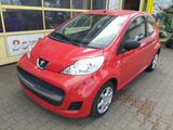Peugeot 107 Petit Filou - Peugeot 107 mit Benzin-Antrieb: Kleinwagen