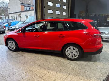 Ford Focus - 4