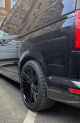 Volkswagen Multivan T6.1 2.0 TDI 4Motion  - Vollaustattung