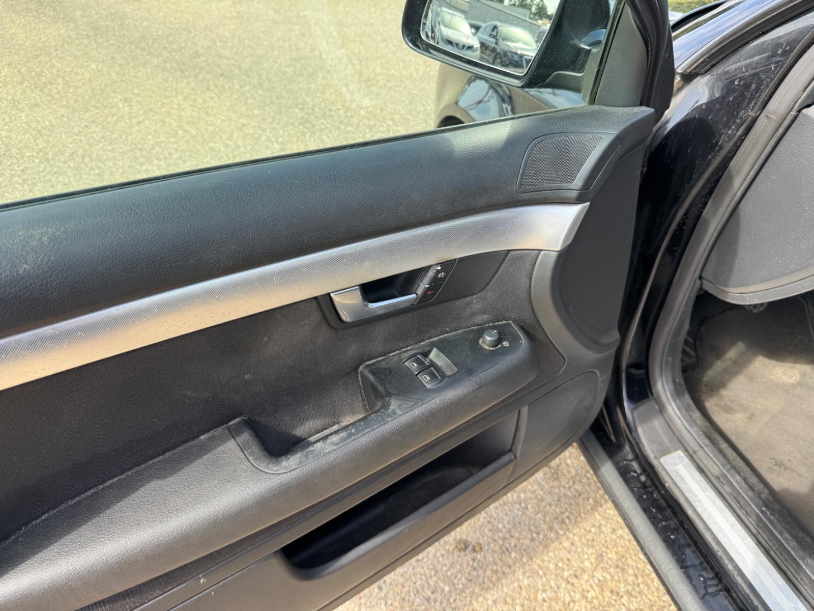 Audi A4 2006 — photo 16