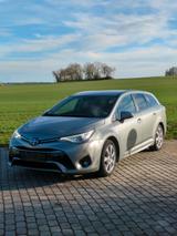 Toyota Avensis 1.6 D-4D T27 - Toyota Avensis: Kombi, T27