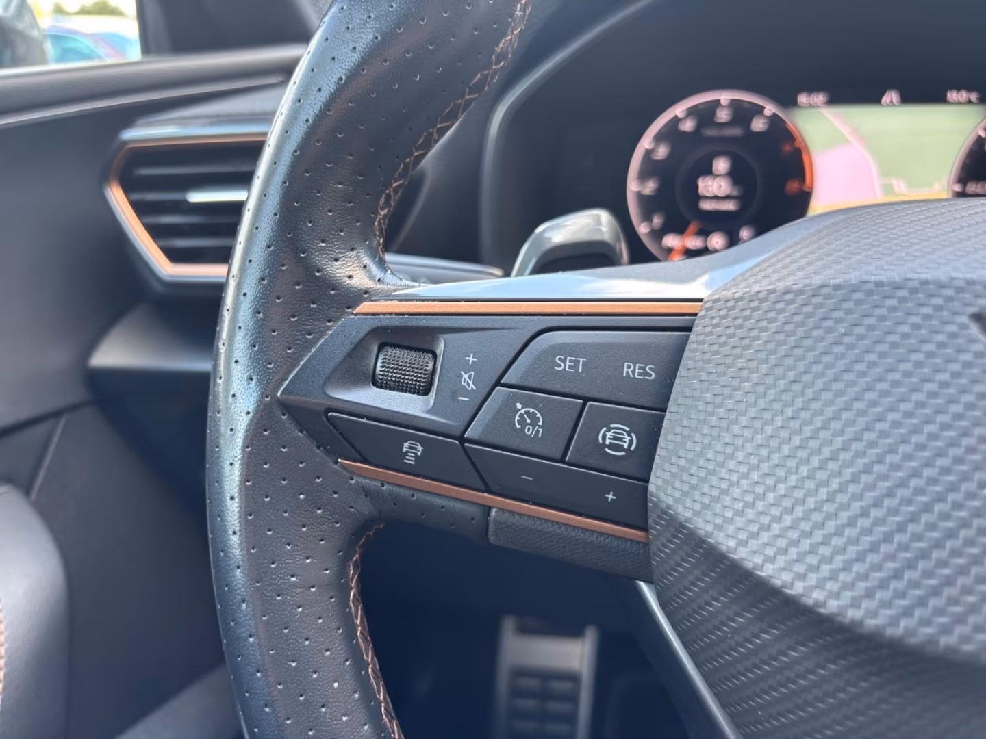 Cupra Leon Sportstourer VZ 2.0 TSI Matrix AHK Kamera F, миниатюра 27