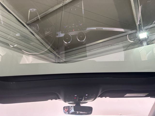 SQ2 TFSI QUATT MATRIX+NAVI+AHK+PANO+KAMERA+LEDER