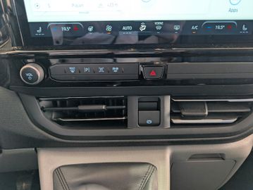 Ford Tourneo Custom Tit. 2.0 L2 NEUES MODELL