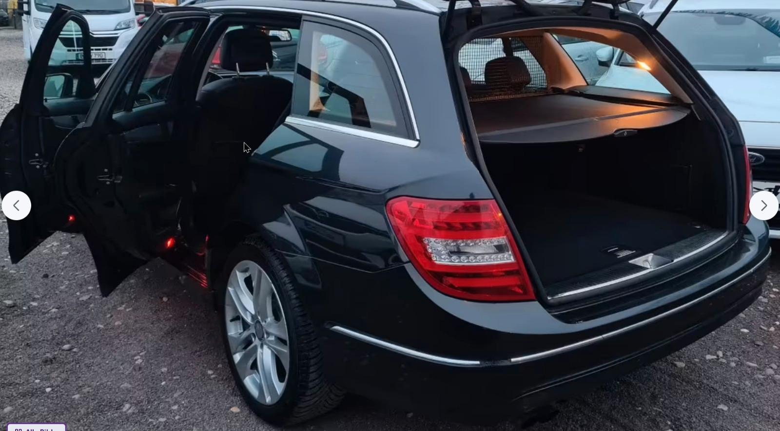 Mercedes-Benz C200 2011 — photo 24
