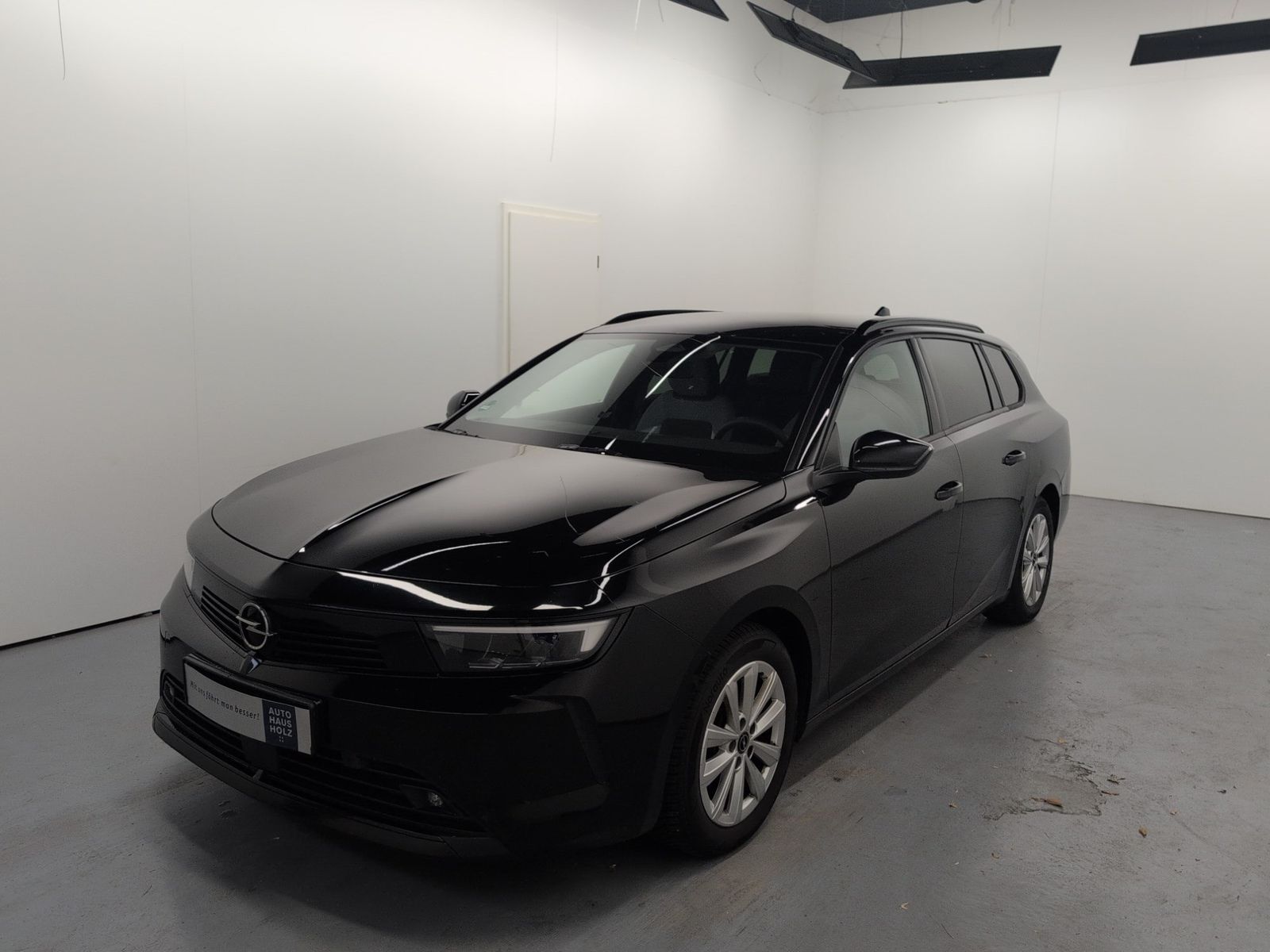 OPEL Astra Sports Tourer 1.2 Turbo Business Edition