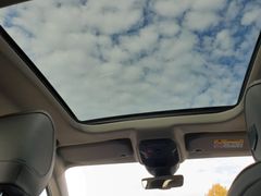 C5 X Hybrid Shine Pack 225 e-EAT8#TopAusstattung C5 X Hybrid Shine Pack 225 e-EAT8#TopAusstattung