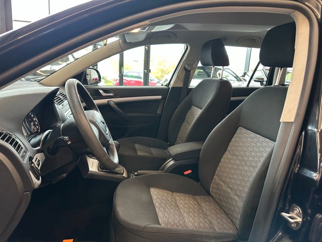 MYAUTOCENTER – Gebraucht- und Jahreswagen mit Werkstattservice in Pfaffenhofen Skoda Octavia Combi Ambiente *Klima*TÜV NEU*