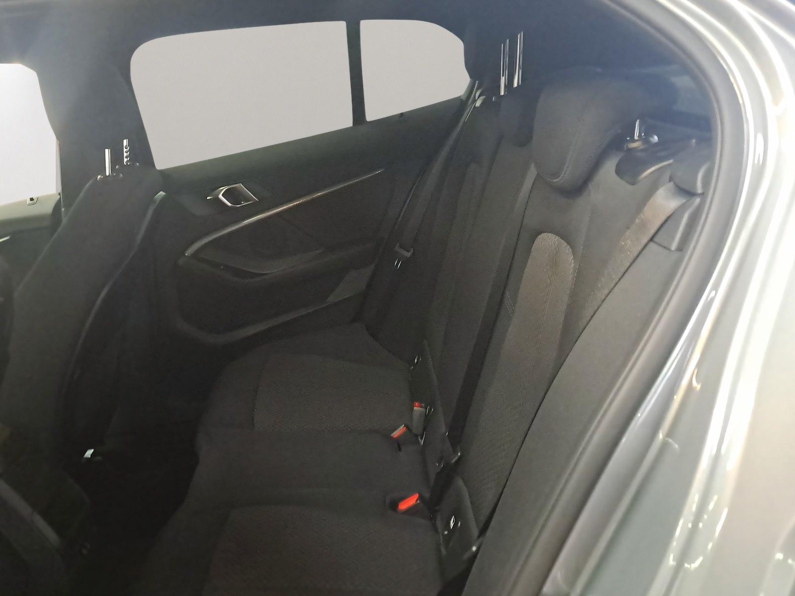 BMW 118i LiveCockpitProf PDC LED Sitzheizung