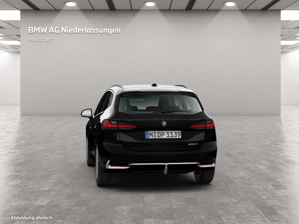BMW 220 Active Tourer - Bild 9