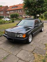 Mercedes-Benz 190E 2.0 W201 - Mercedes-Benz 190 mit Benzin-Antrieb: Limousine, 2.0