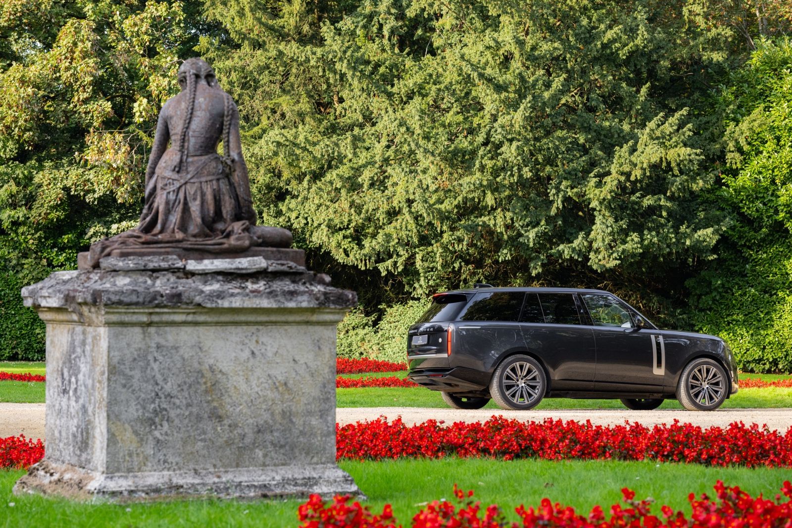 Land Rover Range Rover SV P550e | VAT | Executive Package imagem 2