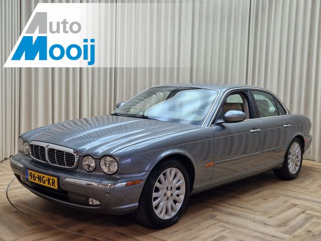 Jaguar XJ 4.2 V8 Executive 298 PK Perfecte Staat / Luch