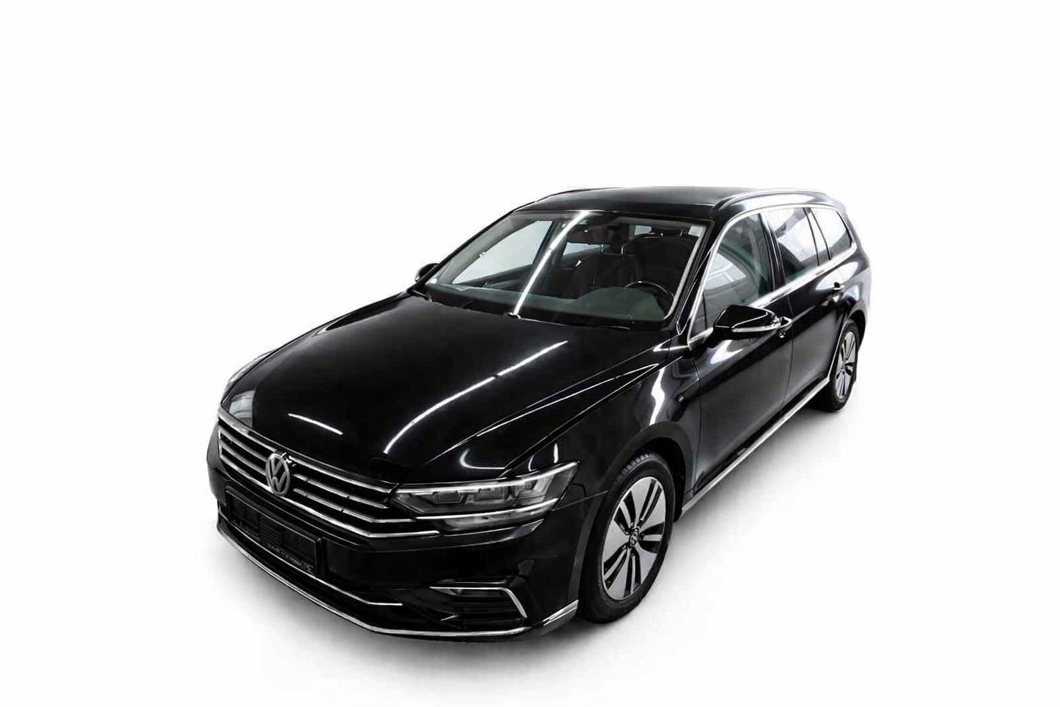Volkswagen Passat Variant GTE eHybrid DSG KAMERA LED ACC