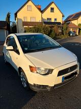 Mitsubishi Colt 1.1  - Mitsubishi Colt: Weiß