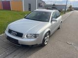 Audi A4 3.0 quattro Avant TÜV*BOSE*NAVI*UVM - Audi A4 aus 2001: Kombi
