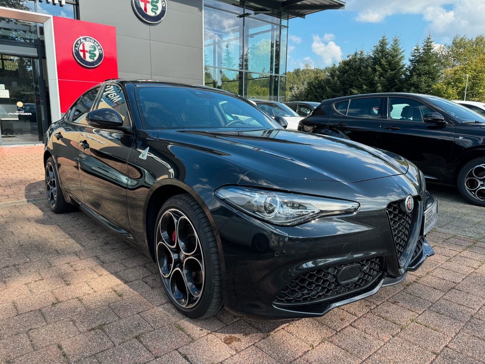 Fahrzeugabbildung Alfa Romeo Giulia Veloce Q4 280PS ALLRAD MEMORY PANORAMA