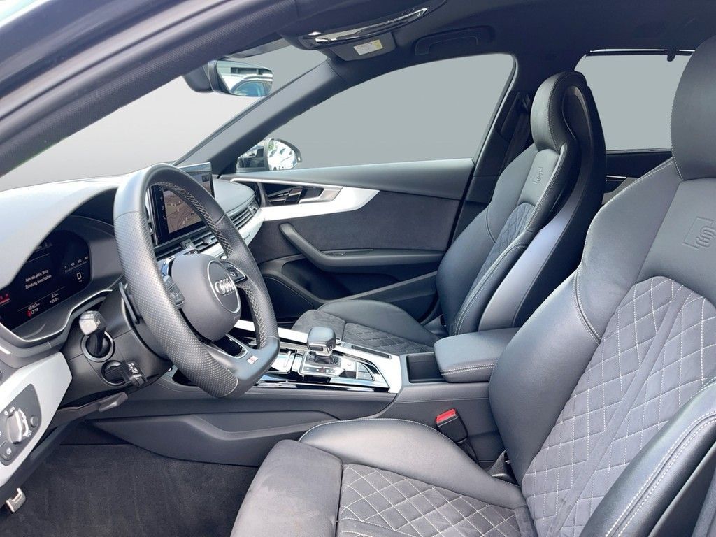 Audi S4 - Bild 12