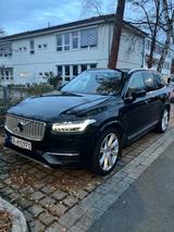 Volvo XC90 T8 Inscription (Voll!!) - Volvo XC90 mit Hybrid-Antrieb