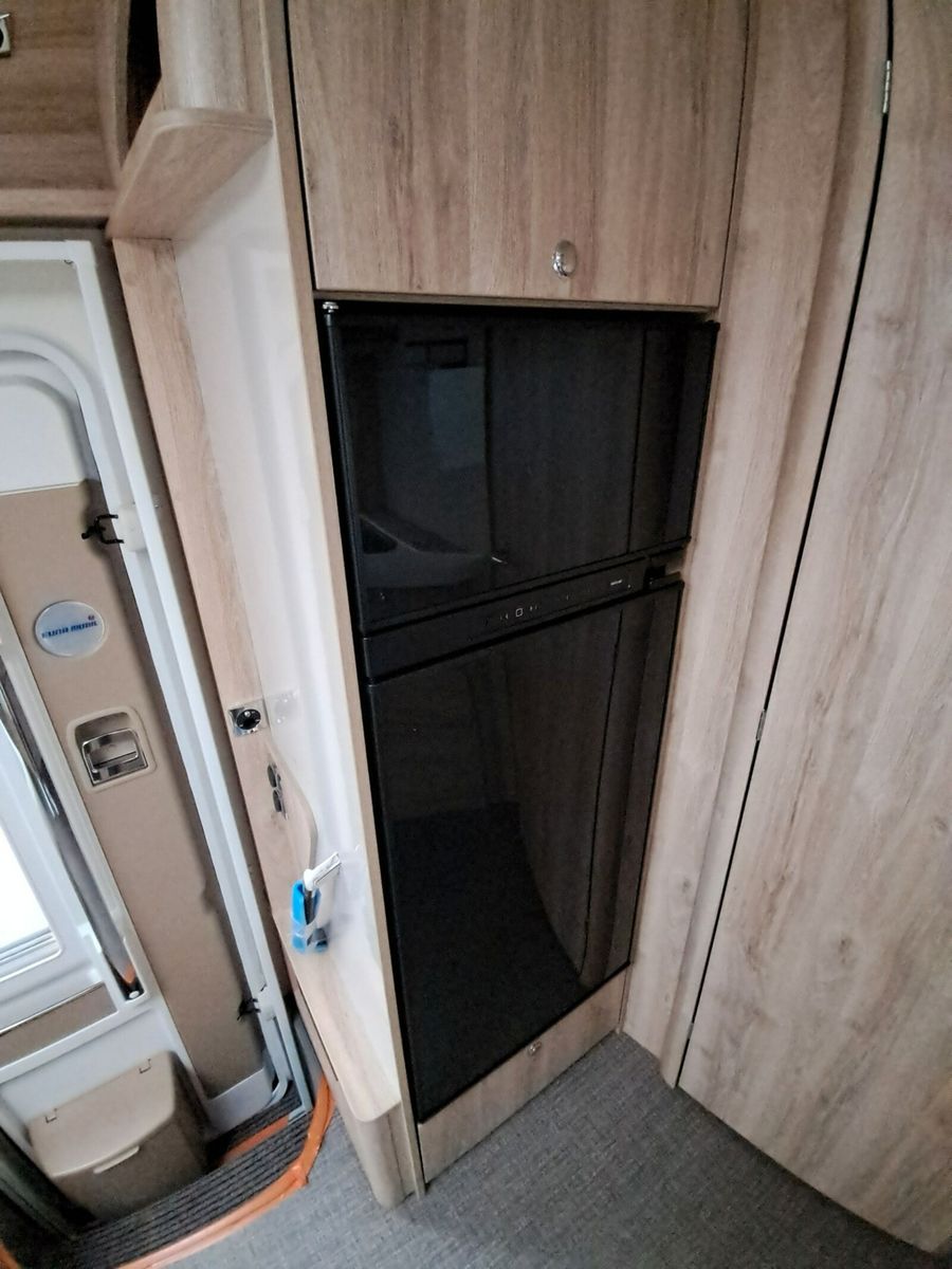 Fahrzeugabbildung Eura Mobil Integra Line IL 695 LF Aktionsfahrzeug !!