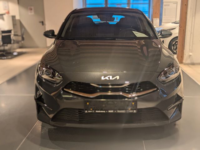 Kia Ceed 1.0 Vision Komfort+ 100 PS Navi