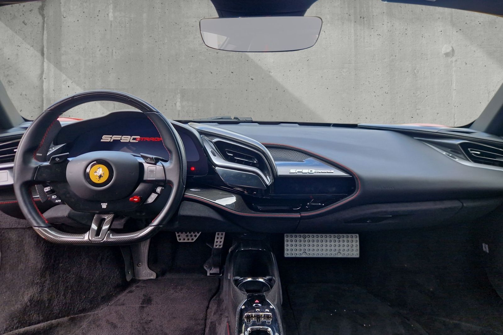 Fahrzeugabbildung Ferrari SF90*Carbon*Lift*dt.Fahrzeug*JBL*Racingsitze*