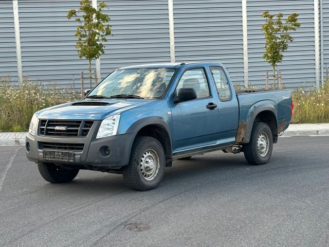 Isuzu D-Max 2.5D Picup Euro4 Klima