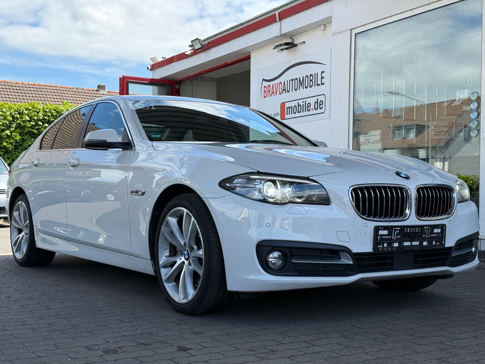 BMW 530 d Limousine LUXURY LINE/SCHIEBEDACH/BIXENON