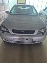 Opel Astra Coupé 1.8 16V - - Opel Astra aus 2000: 1.8