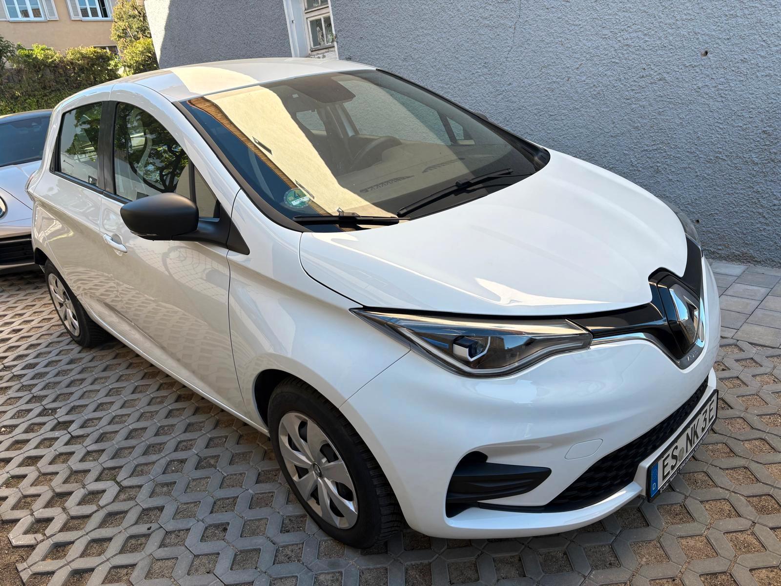 Renault ZOE inklusive mit Batterie AC und CCS Stecker