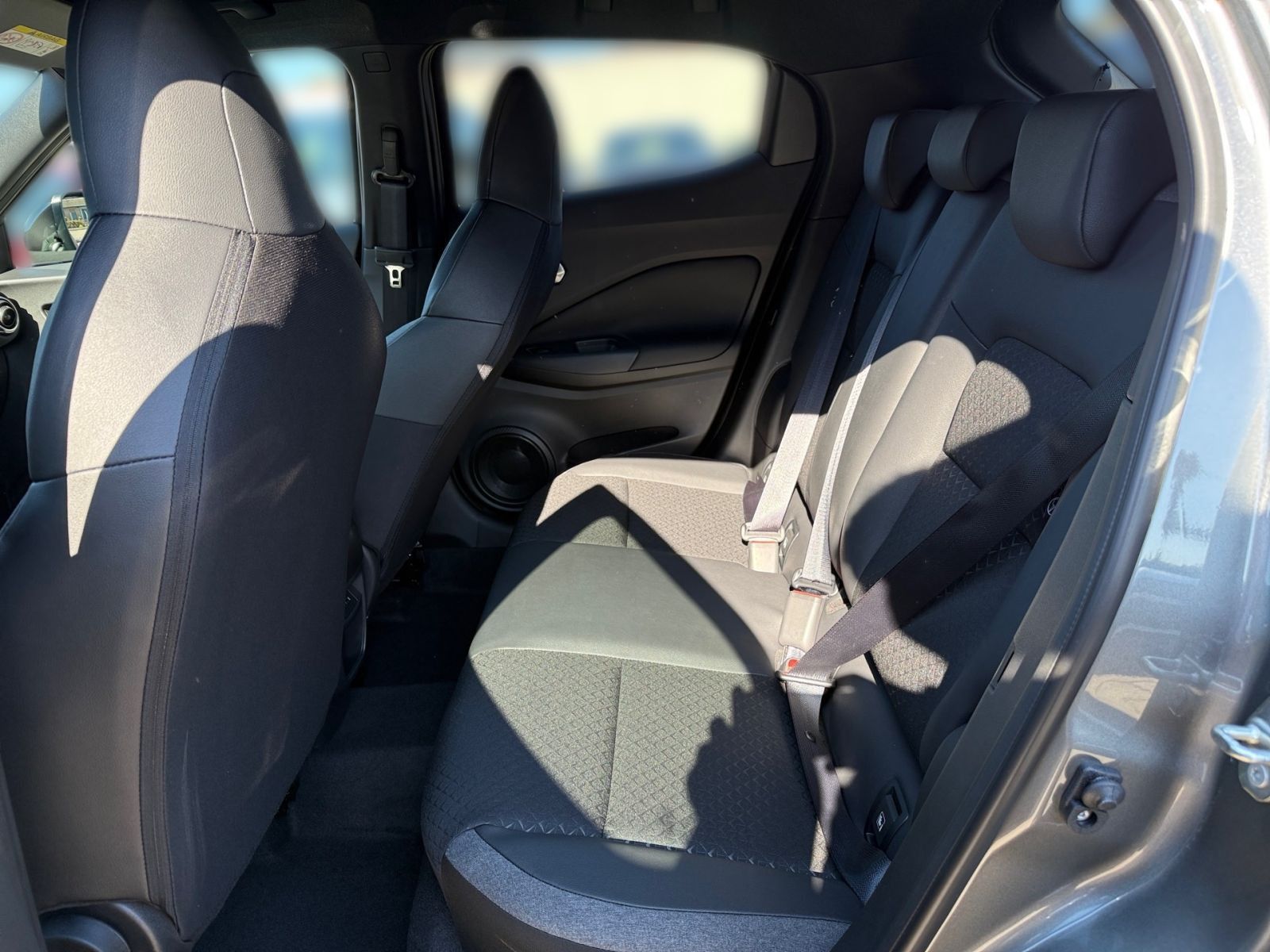Fahrzeugabbildung Nissan Juke 1.0 DIG-T N-Connecta 6MT *NAVI*KAMERA*WINTE