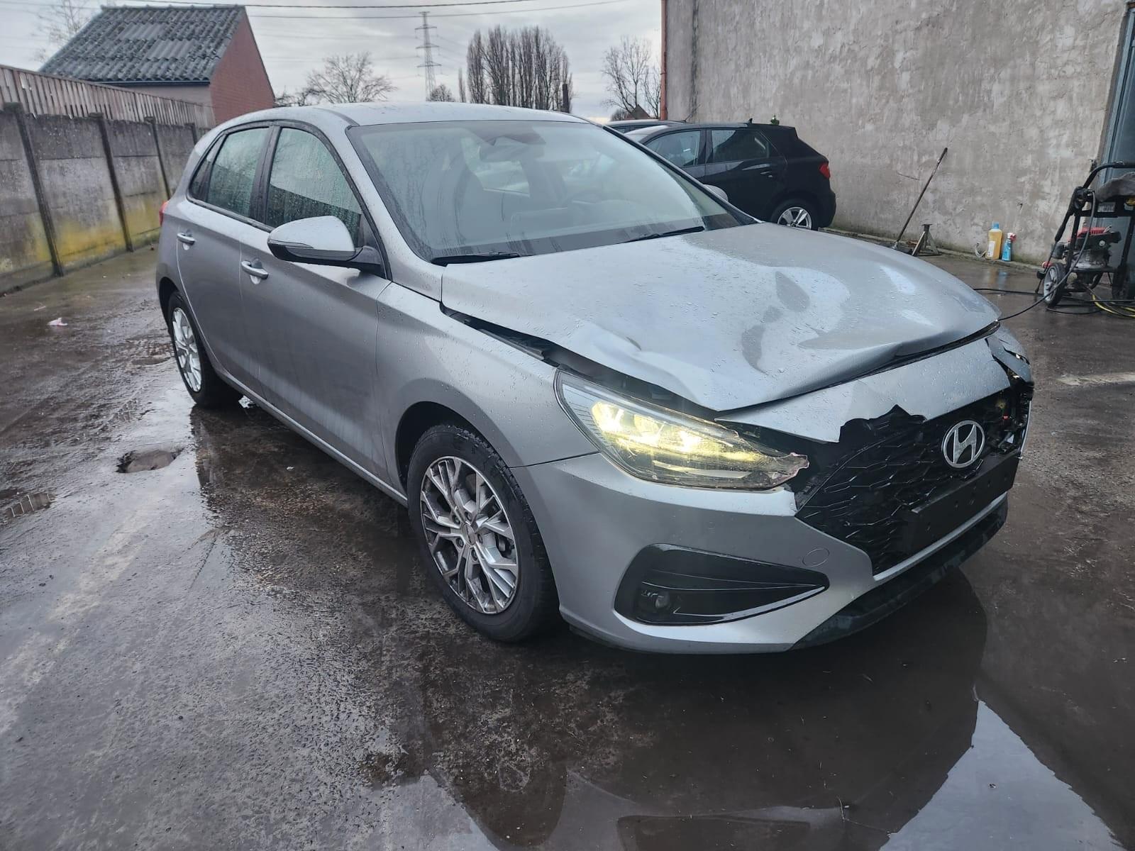 Hyundai HYUNDAI i30 1.0 T-GDI Advantage