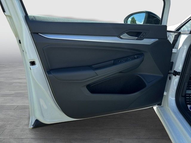 Golf VIII Variant Goal eTSI NAVI AHK 360°