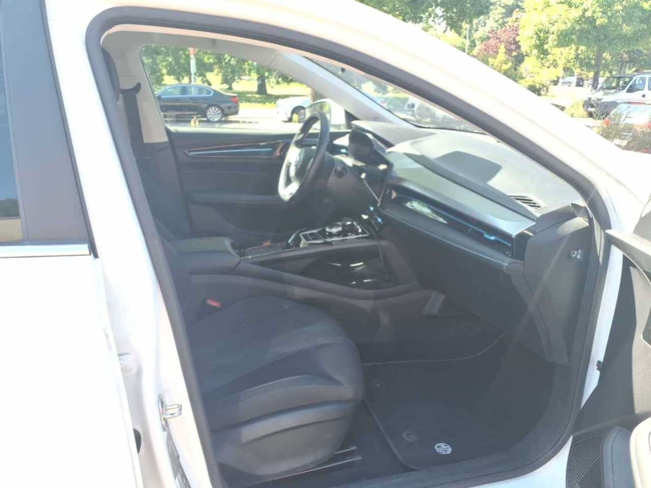MG5