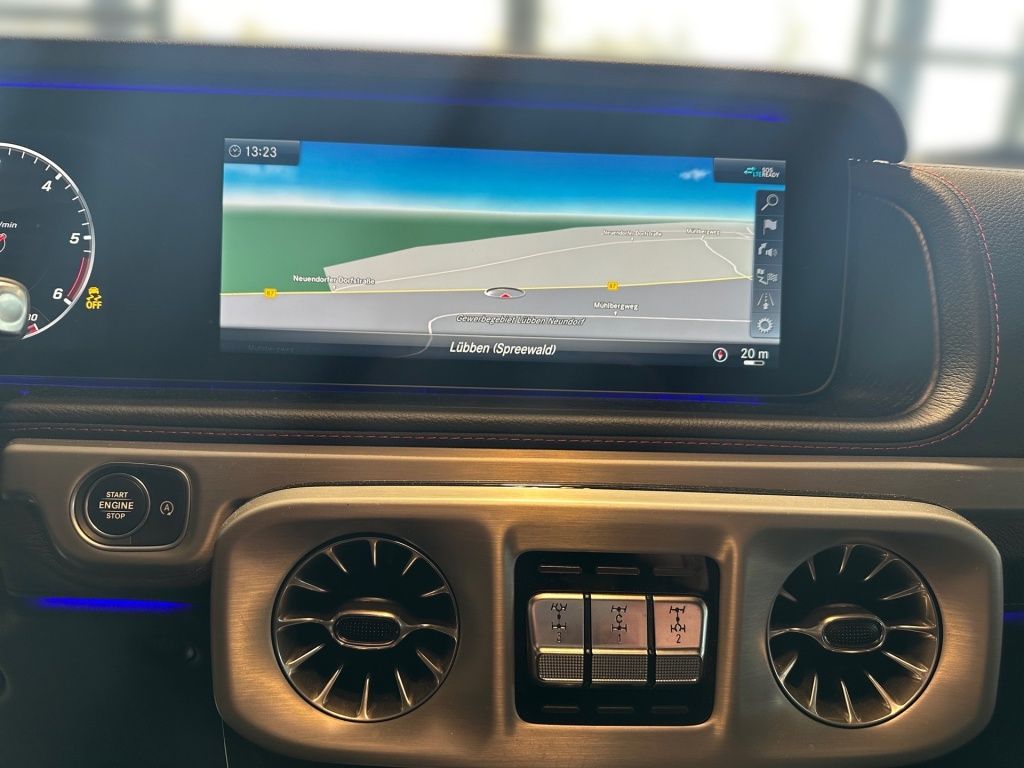 Fahrzeugabbildung Mercedes-Benz G 350 d AMG AHK ACC 360° SDHZ Totwi. Burm. Navi