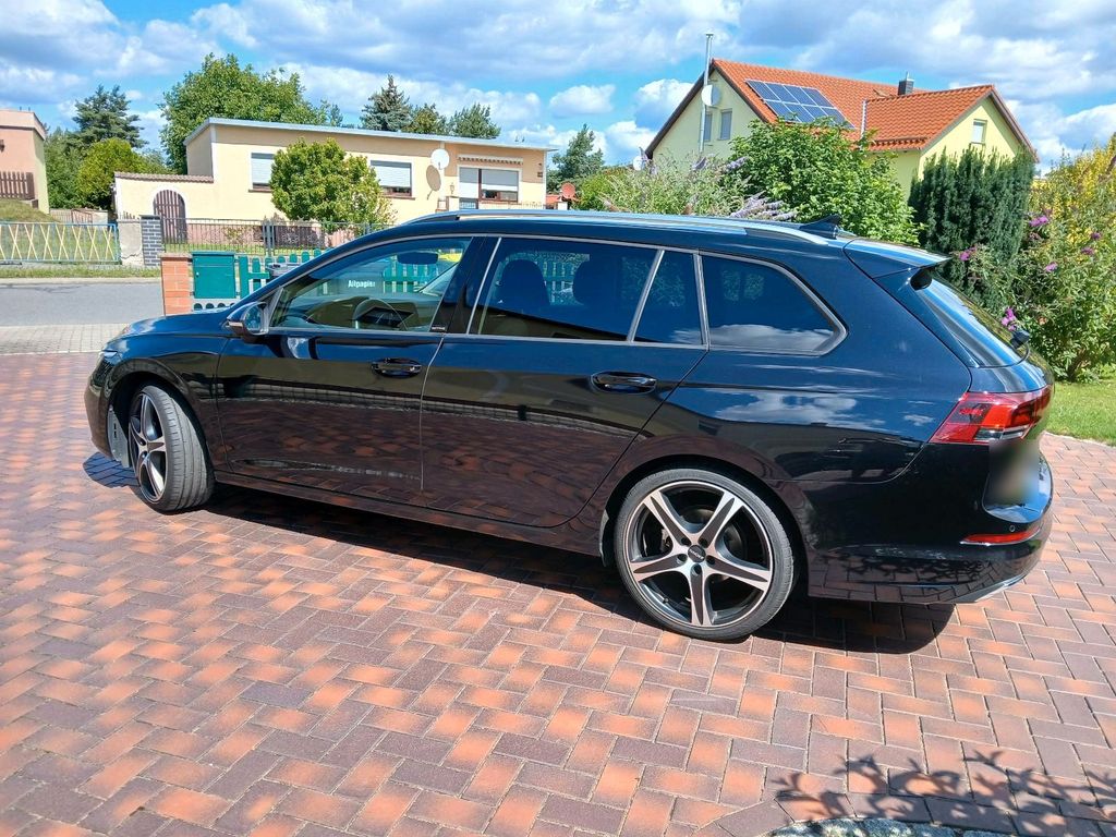 Image of Volkswagen Golf