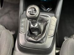 FORD Focus Lim. 1.0 Titanium*LED*Navi*DAB*ACC*