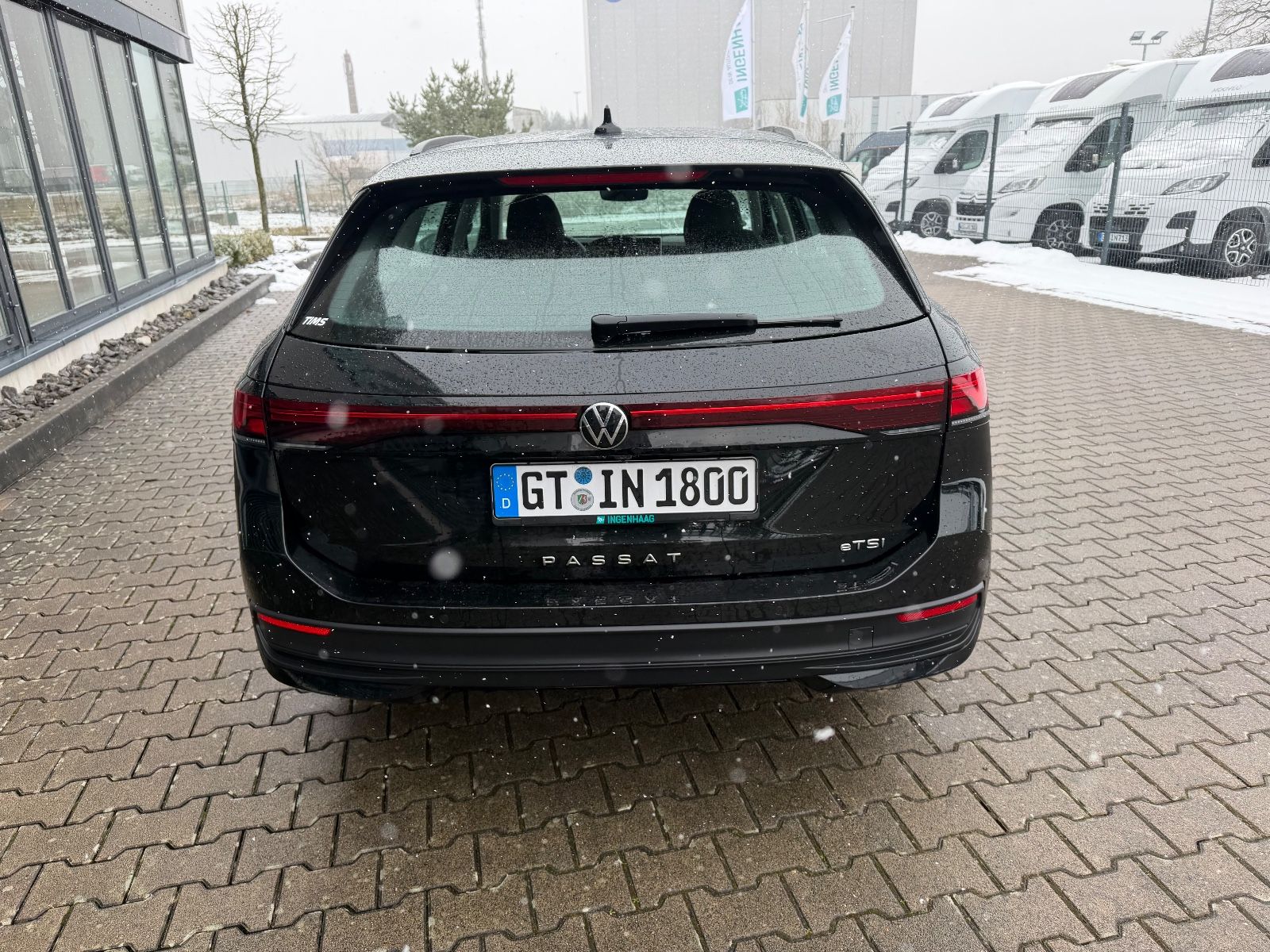 Fahrzeugabbildung Volkswagen Passat Variant 1.5 eTSI DSG Navi