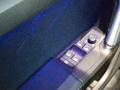 Fahrzeugabbildung Cupra Leon VZ CUP 2.0 TSI+PANO+BEATS+KAMERA+NAVI+PDC