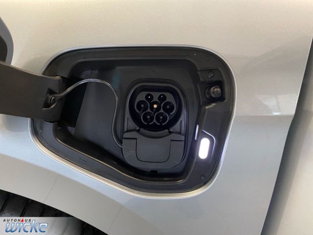 Passat R-Line 1.5 l eHybrid DSG R-Line NAVI KLIM