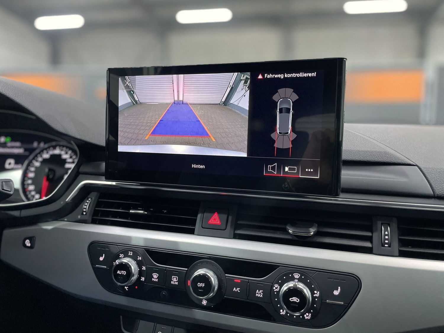 Fahrzeugabbildung Audi A4 35 TDI S-tronic #Kamera#LED#Navi#AHK
