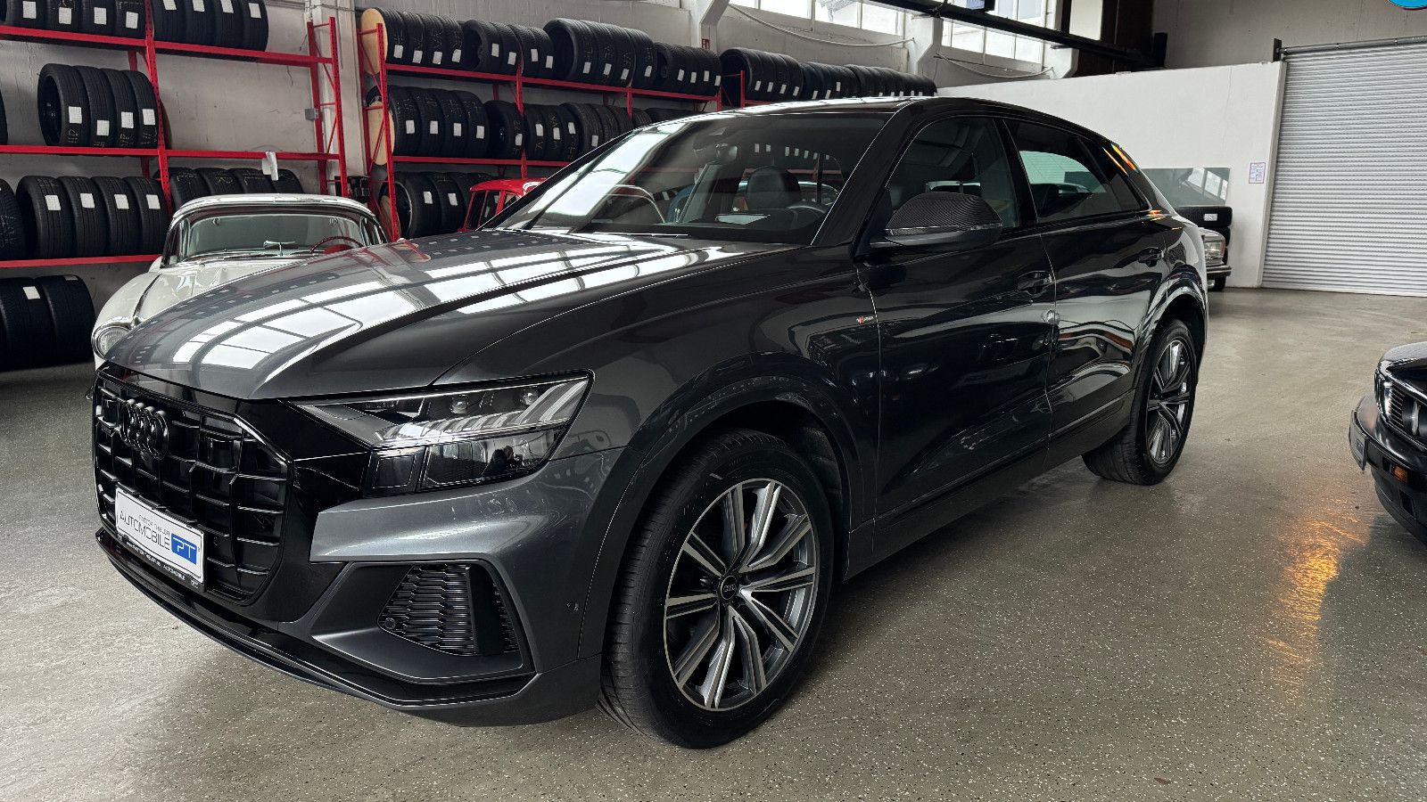 AUDI Q8 50 TDI quattro competition plus