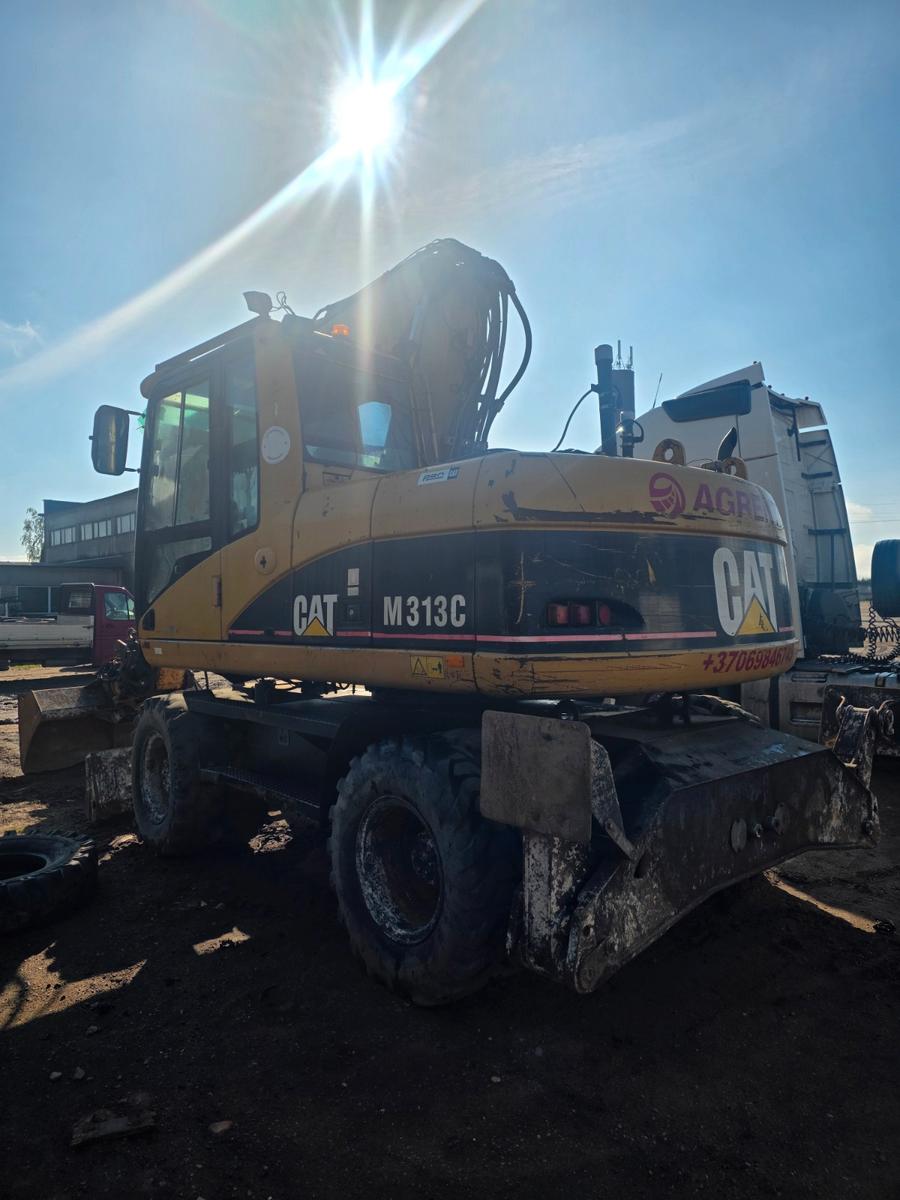 CAT 313c