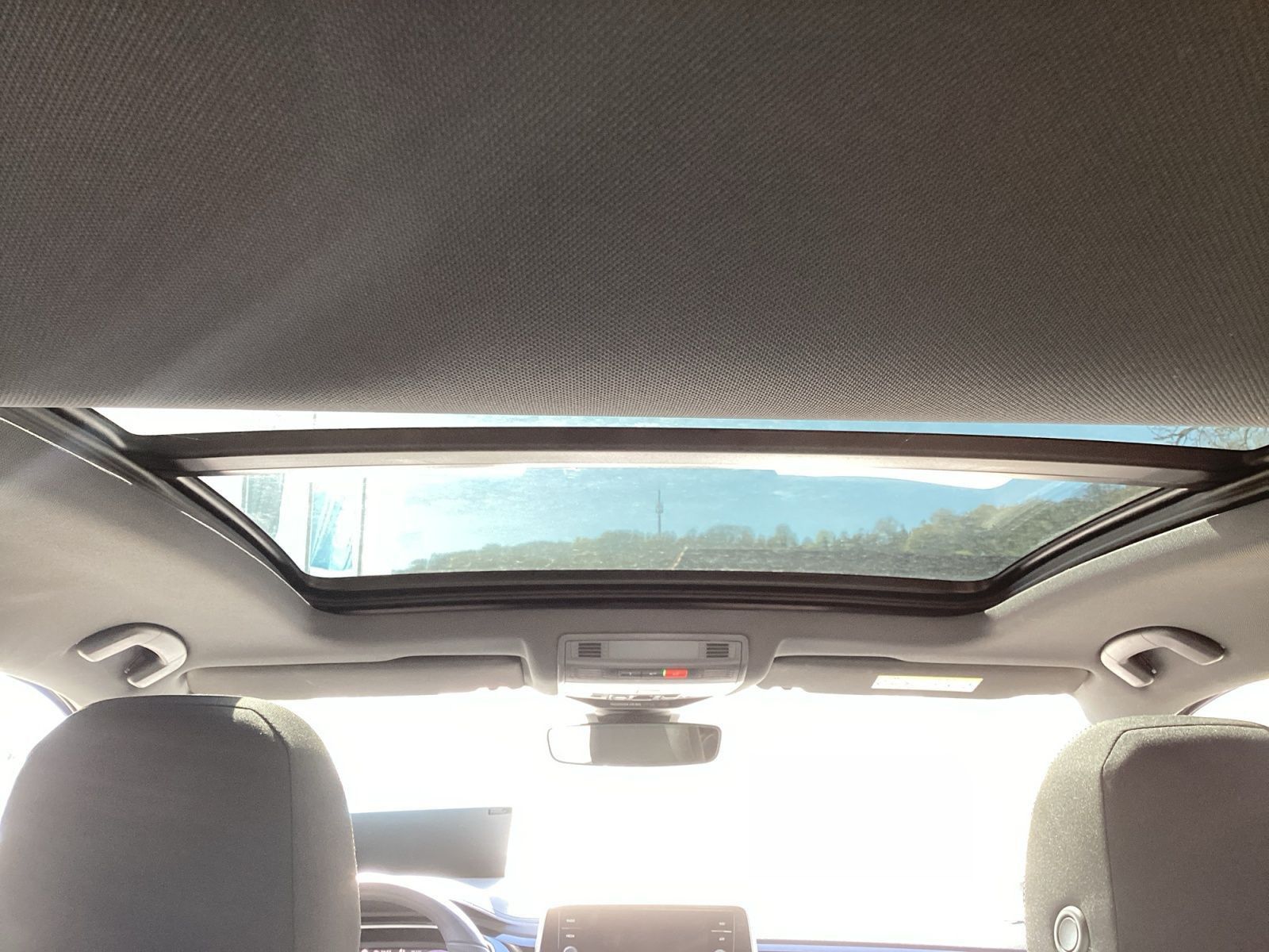 Volkswagen T-Roc - Bild 13