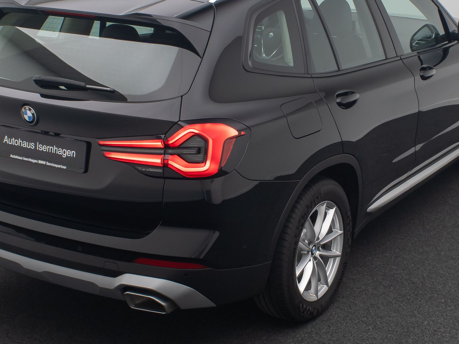 Fahrzeugabbildung BMW X3 xD20d Leder AHK Kamera DAB Sportsitz 18Zoll