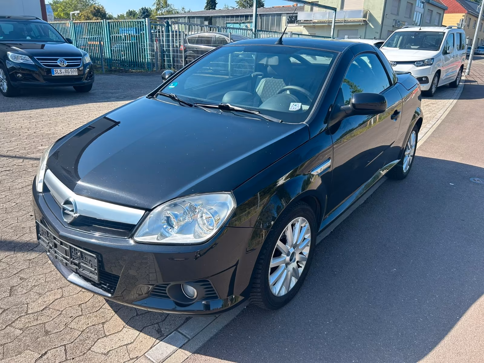 Opel Tigra Cabrio + PDC + SHZ