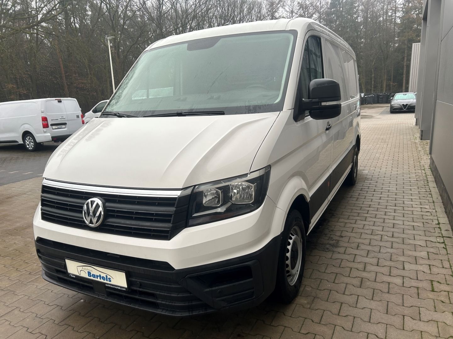 Fahrzeugabbildung Volkswagen Crafter Kasten 2.0 mittellang