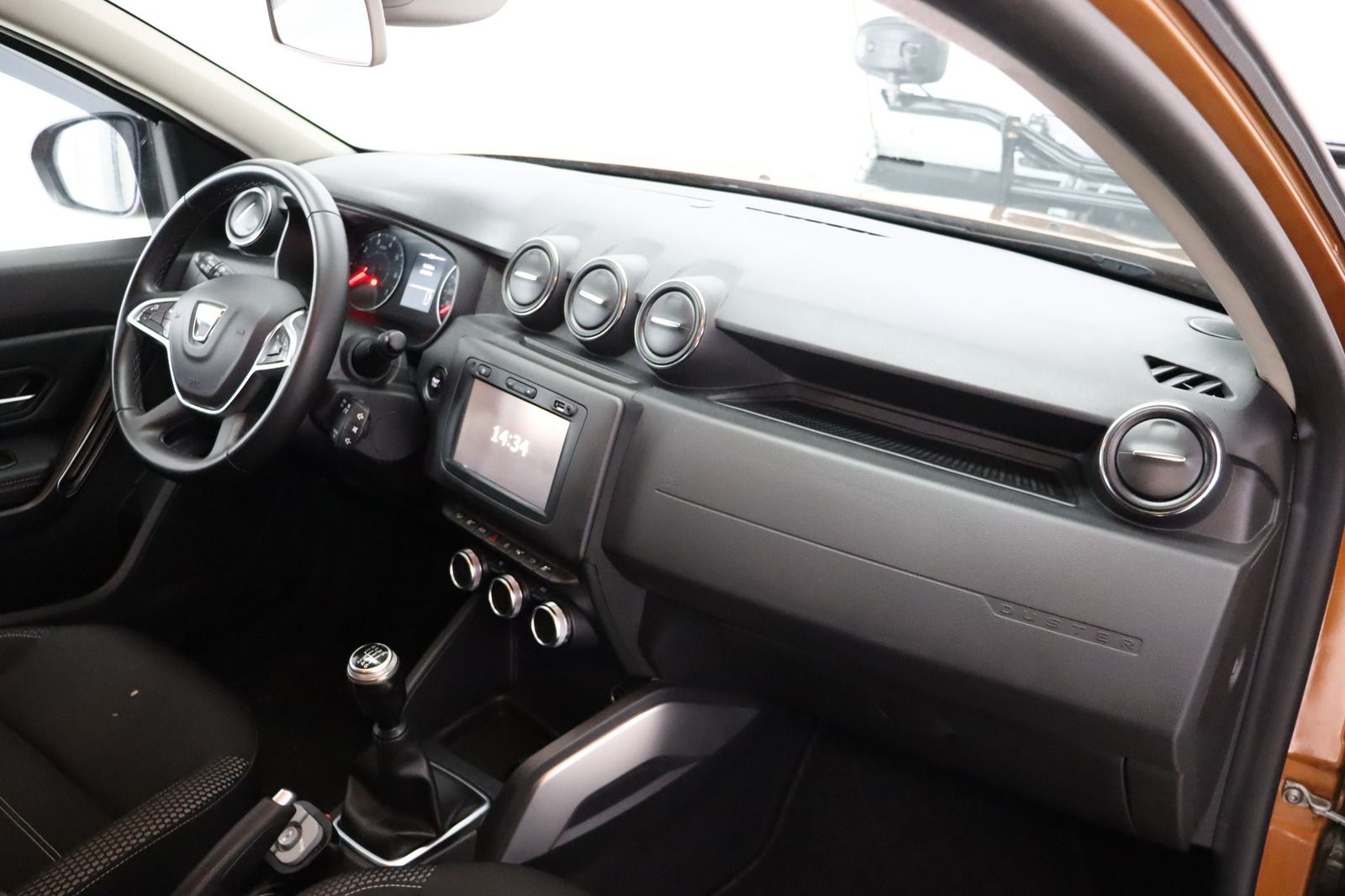 Fahrzeugabbildung Dacia Duster Prestige WINTERDIENST 4x4 * RFK * AHK