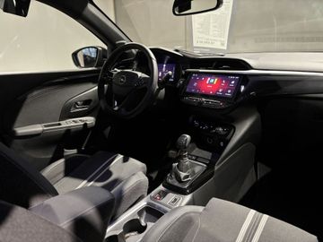 Fotografie 8 des Opel Corsa 1.2 Direct Injection Turbo GS